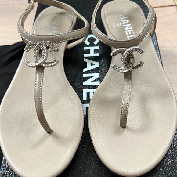Chanel Lambskin Crystal CC Thong Sandals, Size 36 - Picture 5 of 11